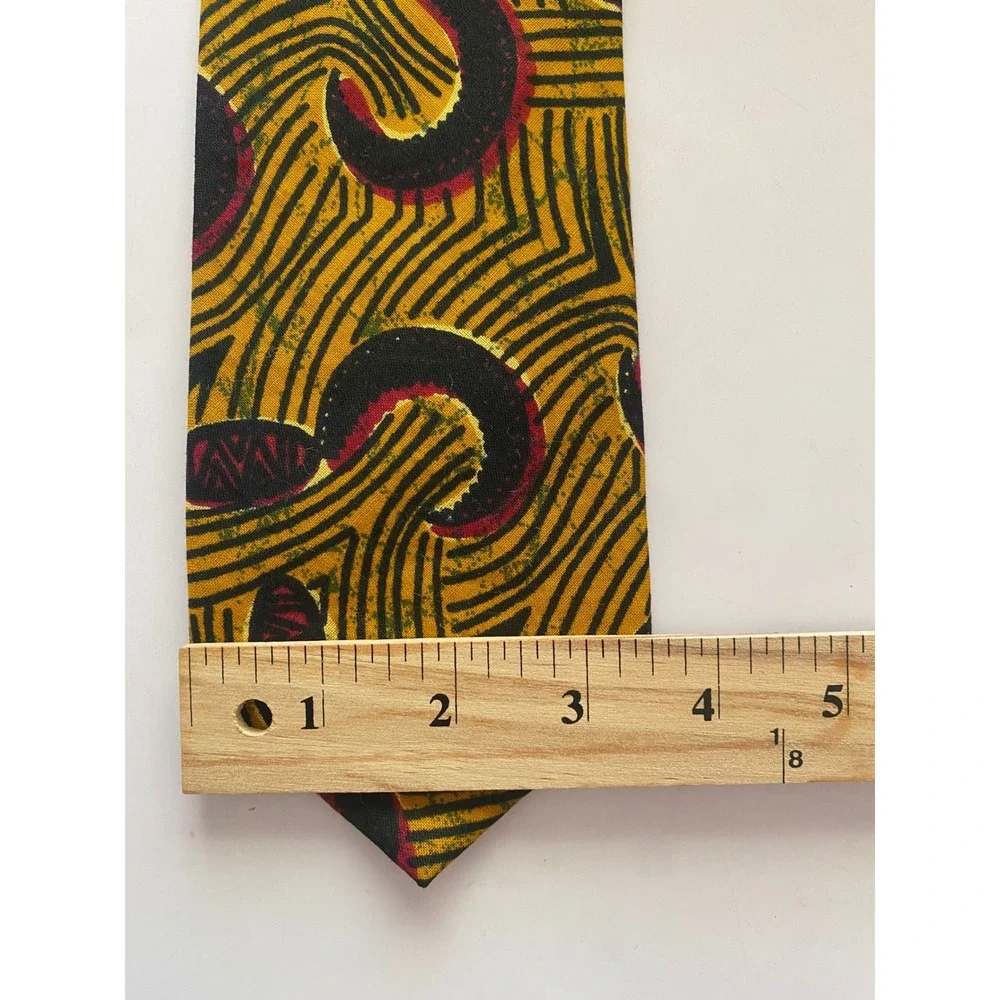 Vintage Banana Republic Safari & Travel Co Mens Cotton Tie Yellow Wax Print USA
